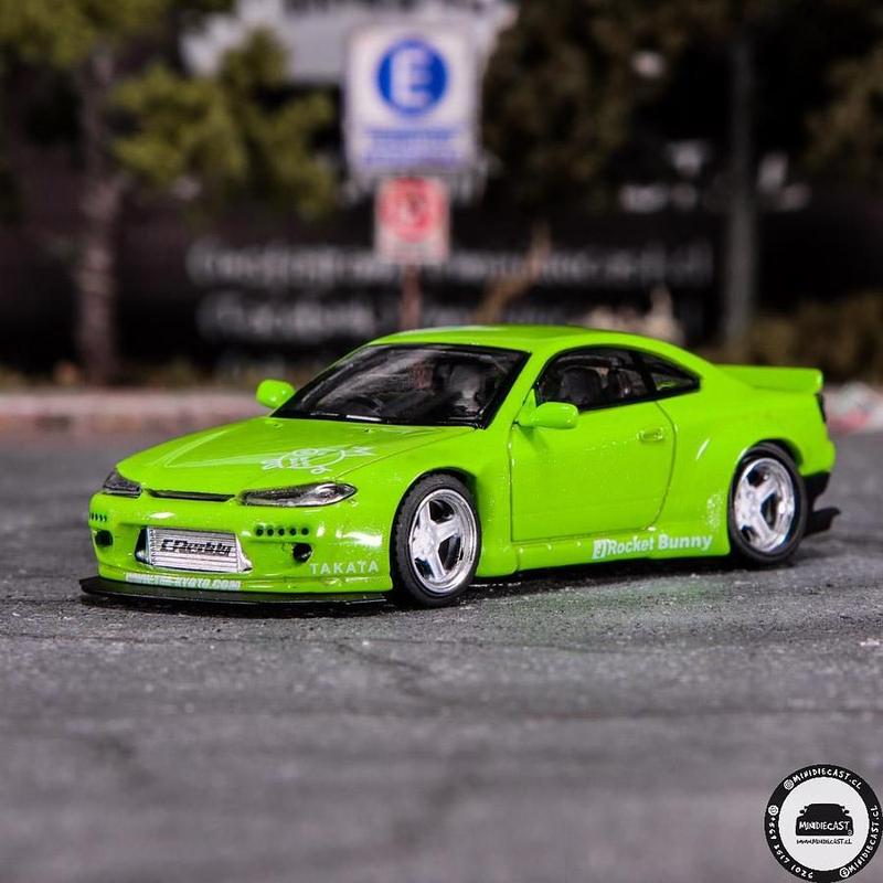 Miniatura Mini GT Nissan Silvia S15 Rocket Bunny Green 1/64